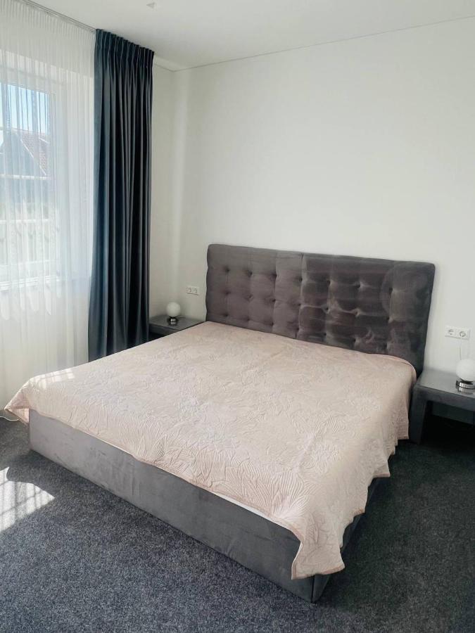 Karkles Oaze Apartment Bagian luar foto