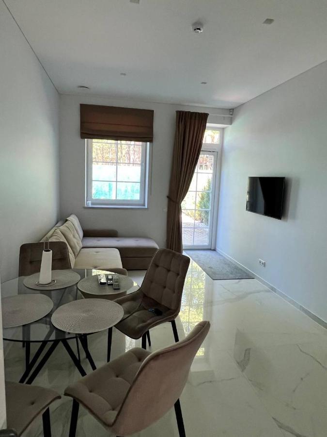 Karkles Oaze Apartment Bagian luar foto